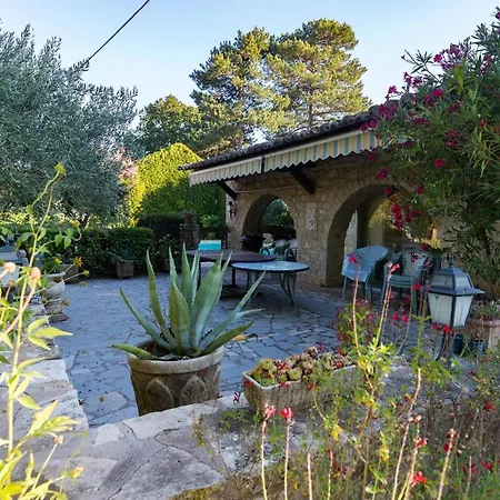 Les Chenes Verts Daire *